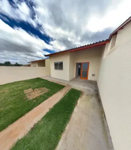 Casa com 2 Quartos à venda, 62m² no Santa Maria, Brasília