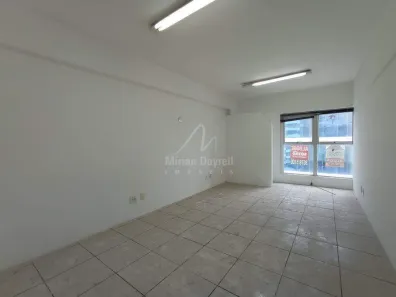 Sala Comercial à venda, 31m² no Santa Efigênia, Belo Horizonte