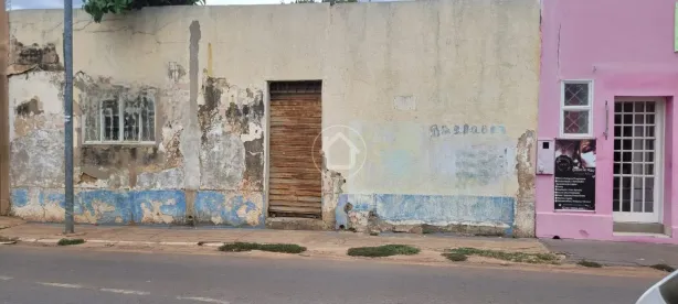 Lote/Terreno à venda, 250m² no Centro-Sul, Cuiabá
