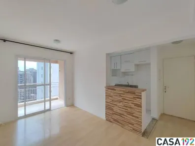 Apartamento com 2 Quartos para alugar, 50m² no Santo Amaro, São Paulo
