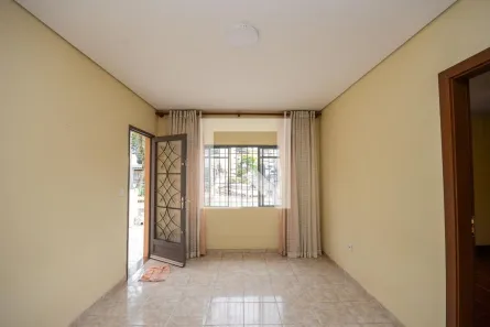 Casa com 2 Quartos à venda, 130m² no Vila Zat, São Paulo