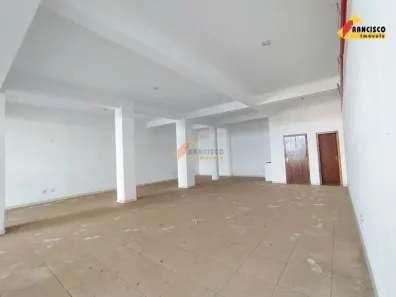 Ponto Comercial para alugar, 220m² no Santa Tereza, Divinópolis