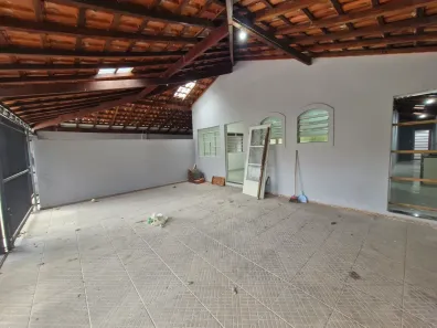 Casa com 3 Quartos para alugar, 288m² no Jardim Satélite, São José dos Campos