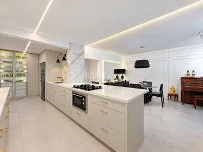 Apartamento com 3 Quartos à venda, 130m² no Centro, Florianópolis