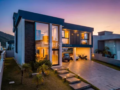 Casa de Condomínio com 4 Quartos para venda ou aluguel, 370m² no Ingleses do Rio Vermelho, Florianópolis