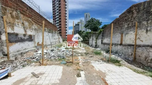 Lote/Terreno à venda, 273m² no Barro Vermelho, Natal