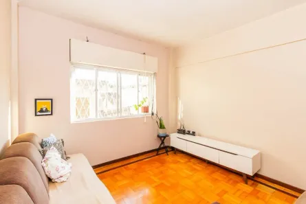 Apartamento com 3 Quartos para alugar, 85m² no Centro Histórico, Porto Alegre