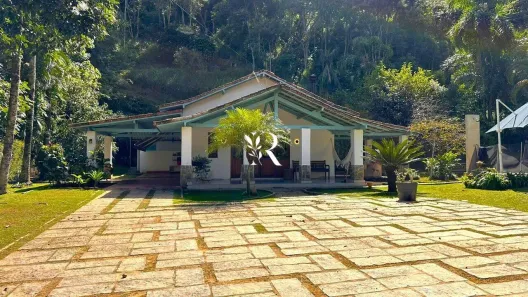 Casa com 6 Quartos à venda, 2629m² no Pedro do Rio, Petrópolis