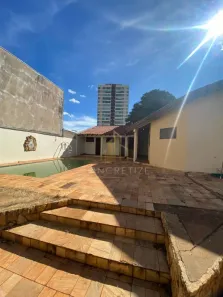 Casa com 4 Quartos para alugar, 300m² no Jardim América, Bauru