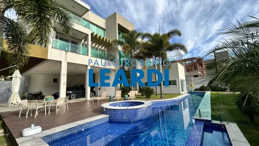 Casa de Condomínio com 5 Quartos à venda, 900m² no Jardim Imperial, Arujá