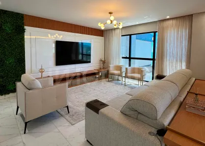 Apartamento com 4 Quartos à venda, 185m² no Meia Praia, Itapema