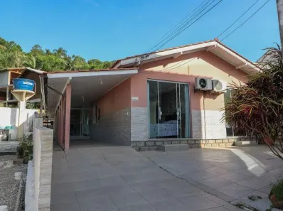 Casa com 4 Quartos para alugar, 180m² no Ribeirão da Ilha, Florianópolis