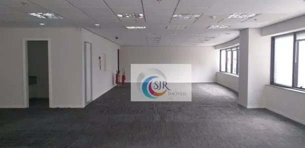 Sala Comercial para alugar, 284m² no Vila Nova Conceição, São Paulo