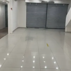 Prédio Comercial para alugar, 495m² no Gonzaga, Santos