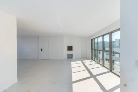 Apartamento com 3 Quartos à venda, 169m² no Pioneiros, Balneário Camboriú