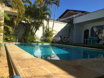 Casa com 3 Quartos à venda, 200m² no Enseada, Guarujá
