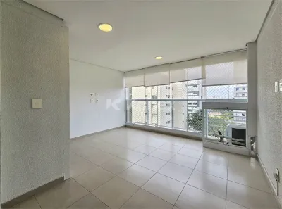 Apartamento com 2 Quartos para alugar, 70m² no Campo Belo, São Paulo