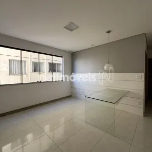 Apartamento com 2 Quartos para alugar, 70m² no Castelo, Belo Horizonte