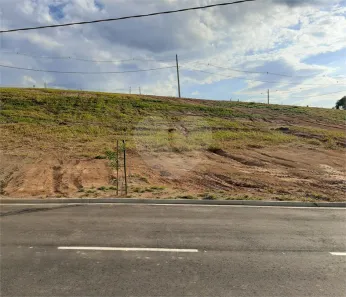 Lote/Terreno à venda, 246m² no Casa de Pedra, Volta Redonda