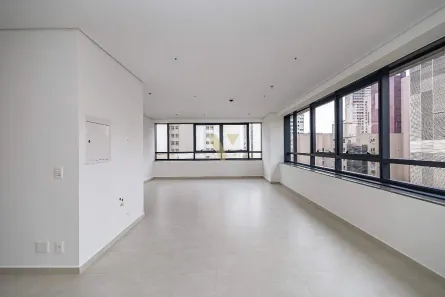 Sala Comercial para alugar, 64m² no Centro, Curitiba