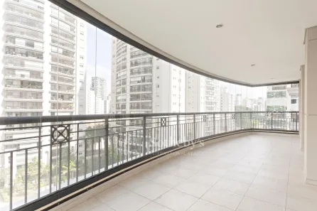 Apartamento com 4 Quartos à venda, 245m² no Vila Uberabinha, São Paulo
