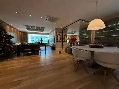 Apartamento com 4 Quartos à venda, 191m² no Campeche, Florianópolis