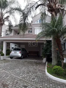 Casa de Condomínio com 3 Quartos à venda, 205m² no Pedra Redonda, Porto Alegre
