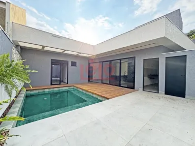 Casa com 3 Quartos à venda, 198m² no Jardim Iguaçu, Maringá