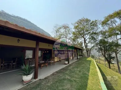 Casa de Condomínio com 5 Quartos à venda, 347m² no Pedro do Rio, Petrópolis