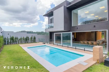 Casa de Condomínio com 4 Quartos para alugar, 266m² no Vila Nova, Porto Alegre