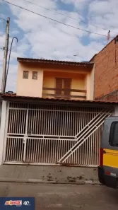 Sobrado com 3 Quartos à venda, 132m² no Jardim IV Centenário, Guarulhos