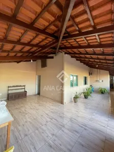 Casa com 4 Quartos à venda, 280m² no Maracanã, Montes Claros