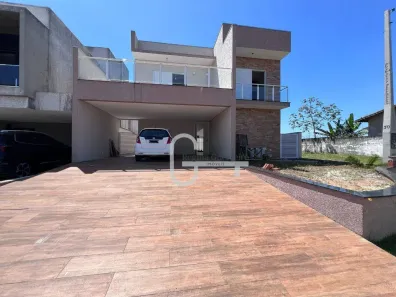 Casa de Condomínio com 4 Quartos à venda, 270m² no Bal Stella Maris, Peruíbe
