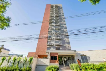 Apartamento com 2 Quartos à venda, 63m² no Passo da Areia, Porto Alegre