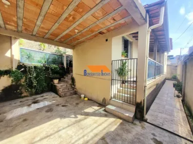 Casa com 2 Quartos à venda, 120m² no Nova Cachoeirinha, Belo Horizonte