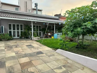 Casa com 3 Quartos à venda, 165m² no Morro Santana, Porto Alegre