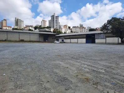 Galpão/Depósito/Armazém para alugar, 1900m² no Caiçaras, Belo Horizonte
