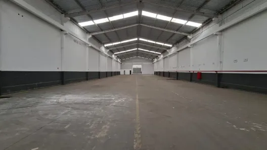 Galpão/Depósito/Armazém para alugar, 1800m² no Terminal Intermodal da Serra, Serra