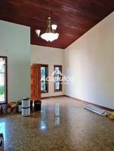 Casa com 4 Quartos para alugar, 180m² no Colina Werner Plaas, Americana