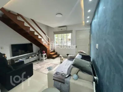 Casa de Condomínio com 2 Quartos à venda, 70m² no Humaitá, Porto Alegre
