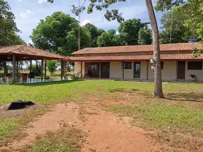Fazenda/Sítio à venda, 1616m² no Centro, Araguaiana