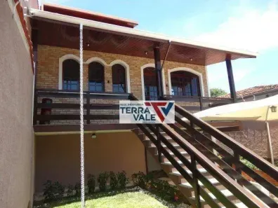 Casa com 6 Quartos à venda, 280m² no Cruz, Lorena