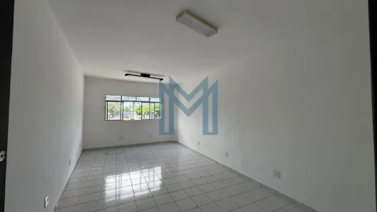 Sala Comercial para alugar, 30m² no Ponta da Praia, Santos