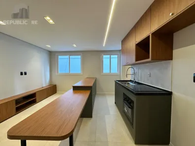 Apartamento com 2 Quartos para alugar, 55m² no Centro Histórico, Porto Alegre