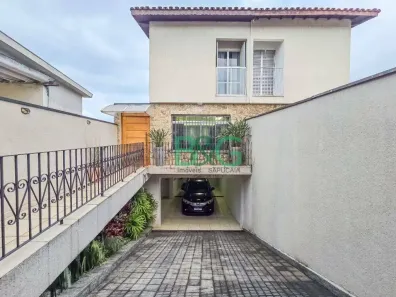Sobrado com 3 Quartos à venda, 180m² no Parque São Domingos, São Paulo