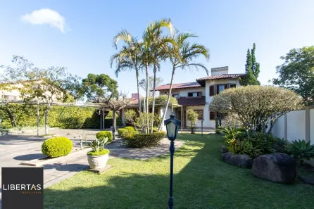 Casa com 4 Quartos à venda, 380m² no Vila Nova, Porto Alegre