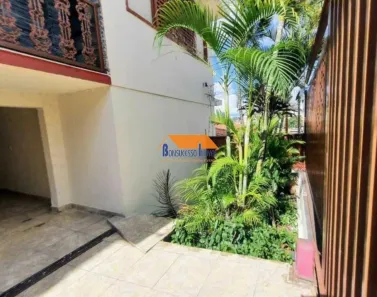 Casa com 3 Quartos à venda, 272m² no Planalto, Belo Horizonte