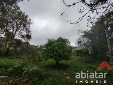 à venda no Jardim Santa Bárbara, Embu das Artes