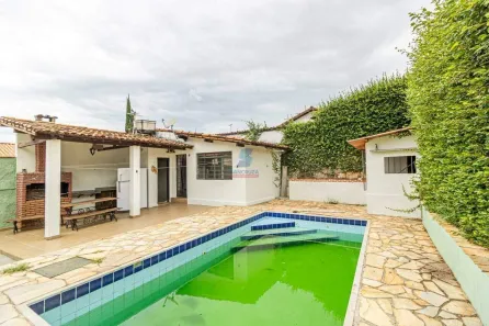Casa com 3 Quartos à venda, 220m² no Vera Cruz, Contagem