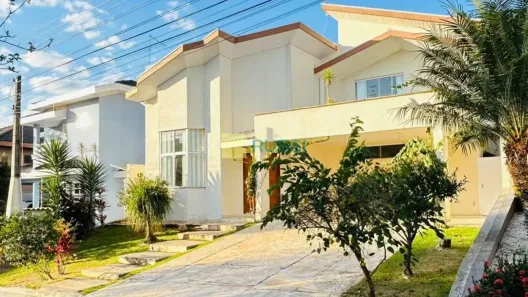 Casa com 3 Quartos à venda, 270m² no Loteamento Villa Branca, Jacareí